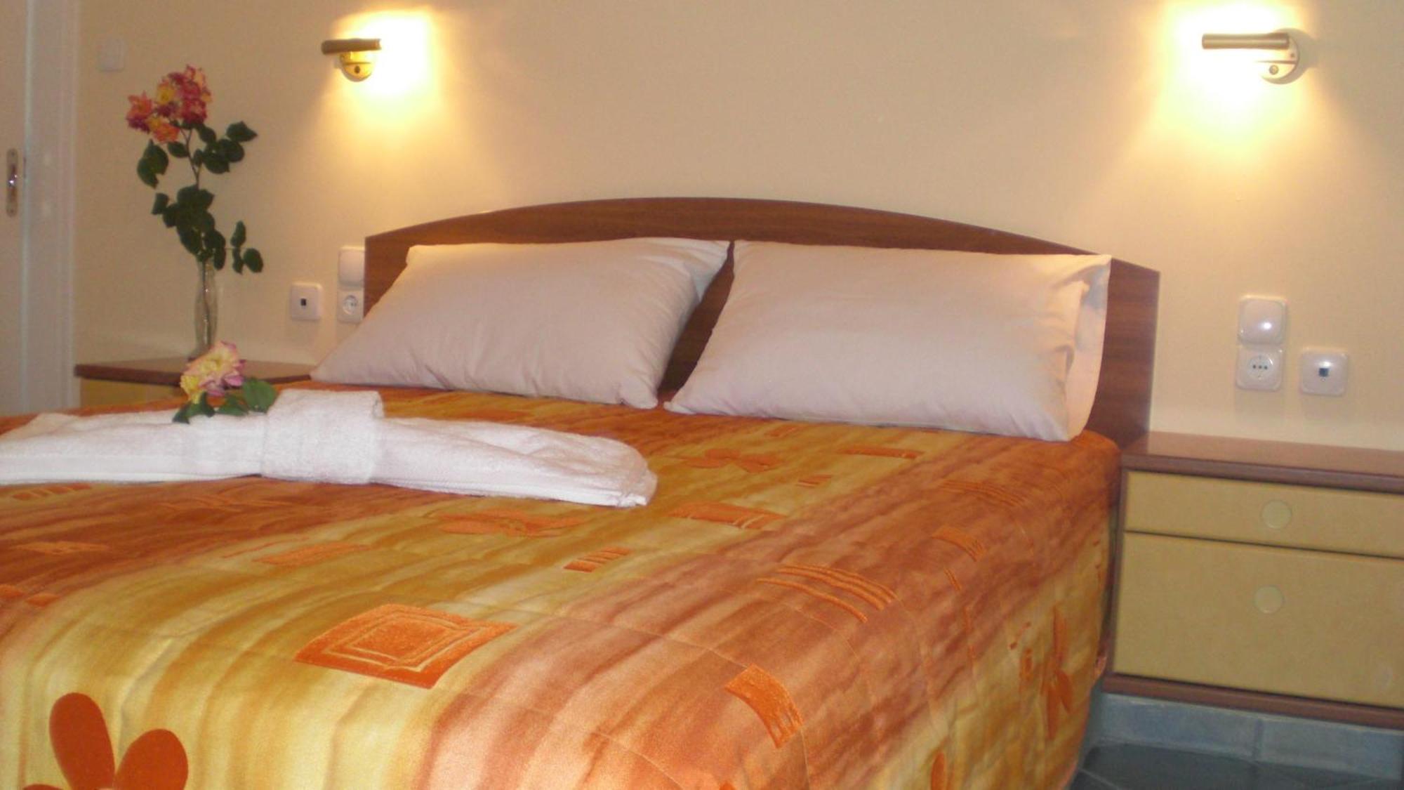 Exanthia Villas Apartment