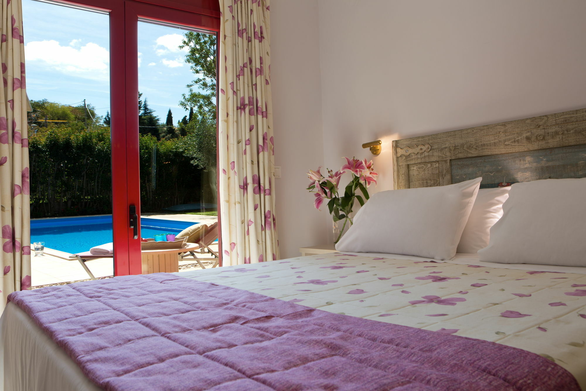 Exanthia Villas